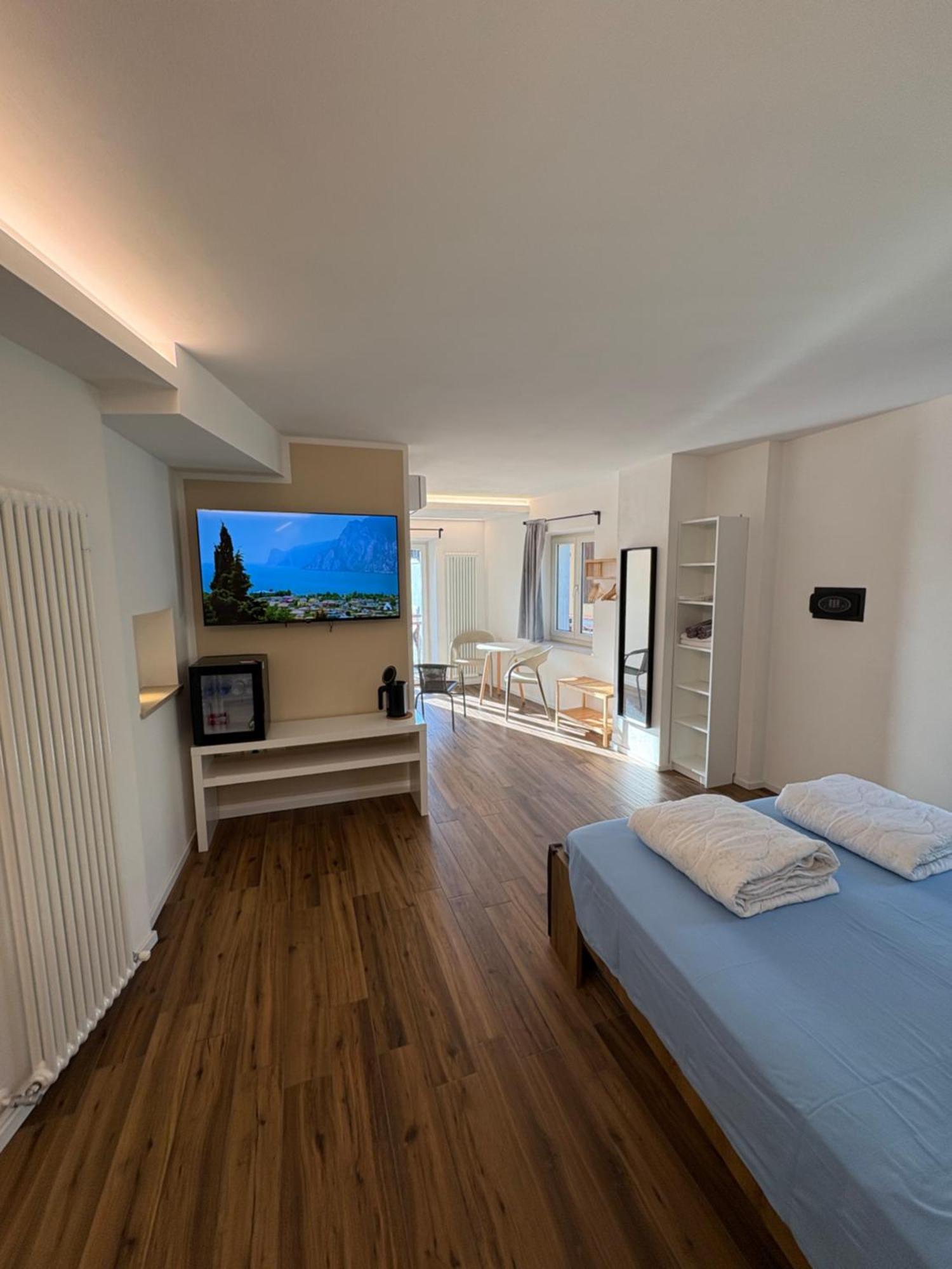 Casa Pitem Panzió Torbole Sul Garda Szoba fotó